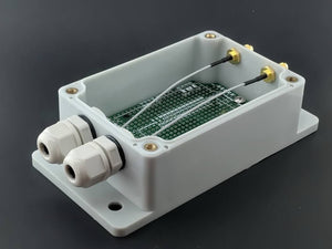 qBox DIY IOT Enclosure Plus Kit (Two SMAs)