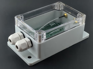 qBox DIY IOT Enclosure Plus Kit (Two SMAs)