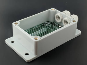 qBox DIY IOT Enclosure Plus Kit (No SMA)