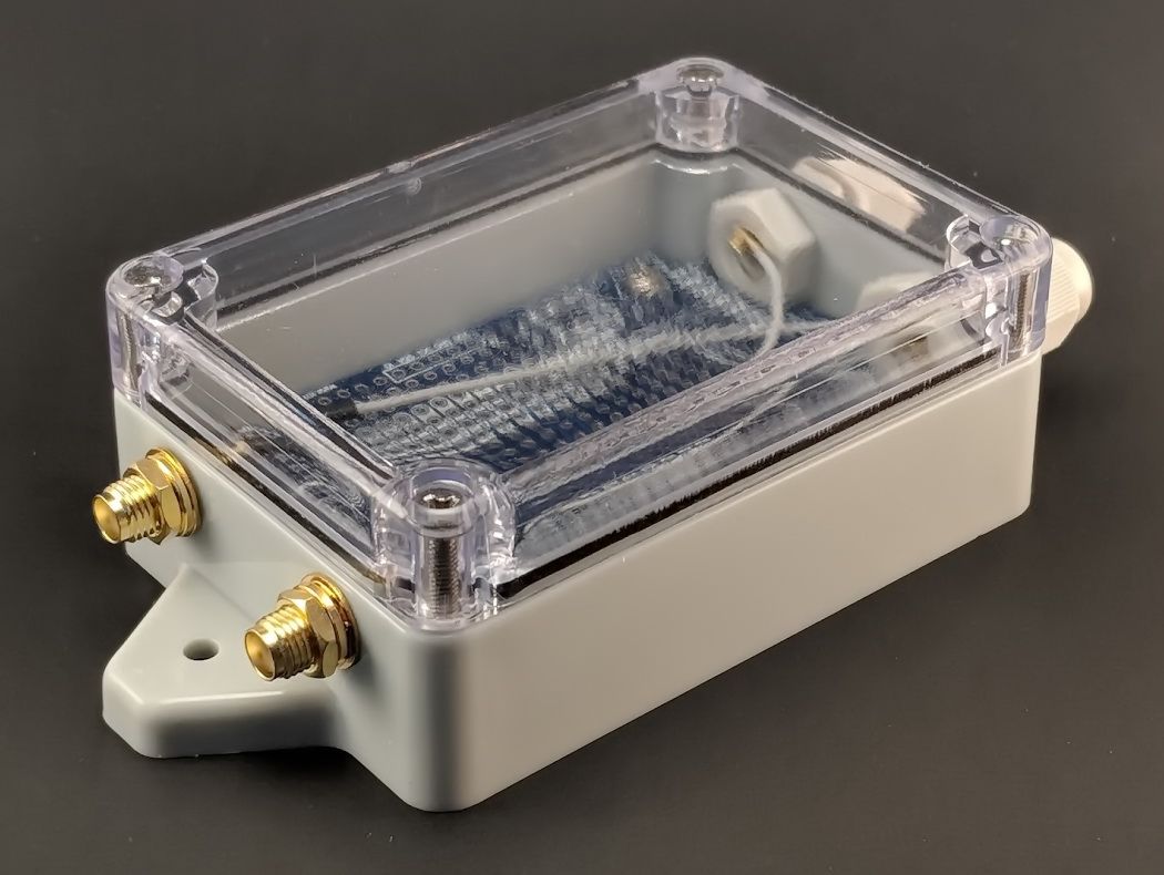qBoxMini DIY IOT Enclosure Plus Kit (Two SMAs) – IOT-BOTS.COM
